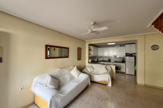 Resale - Quad House - Villamartin - PAU 8