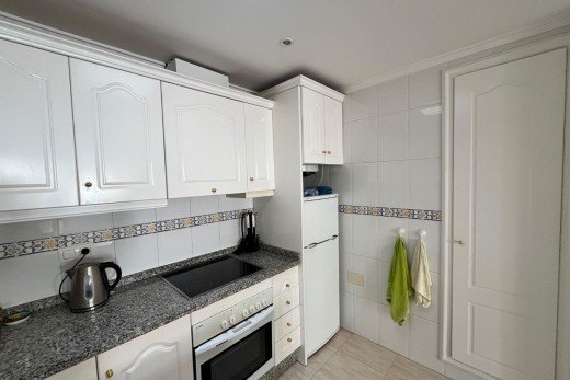 Resale - Quad House - Villamartin - PAU 8