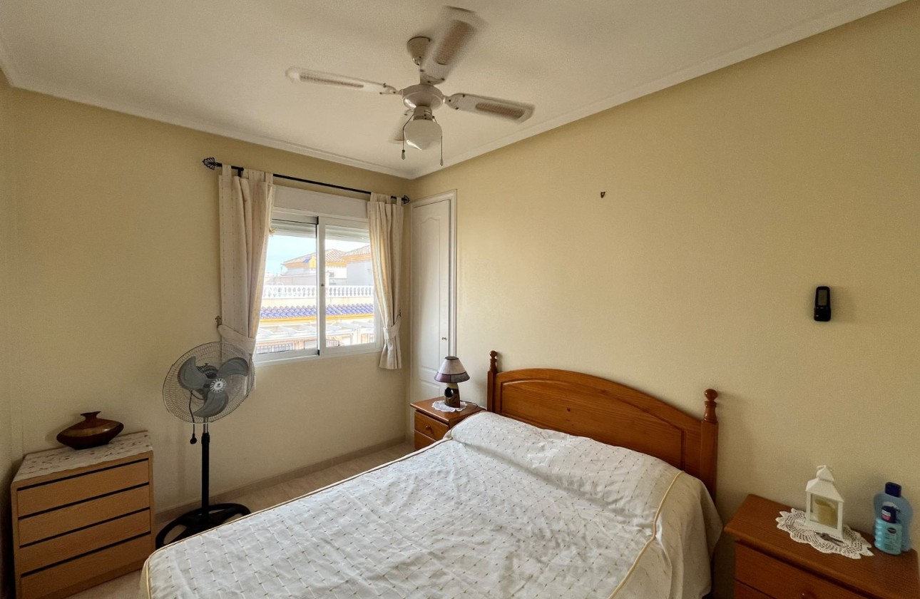 Resale - Quad House - Villamartin - PAU 8