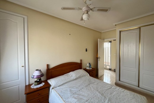 Resale - Quad House - Villamartin - PAU 8