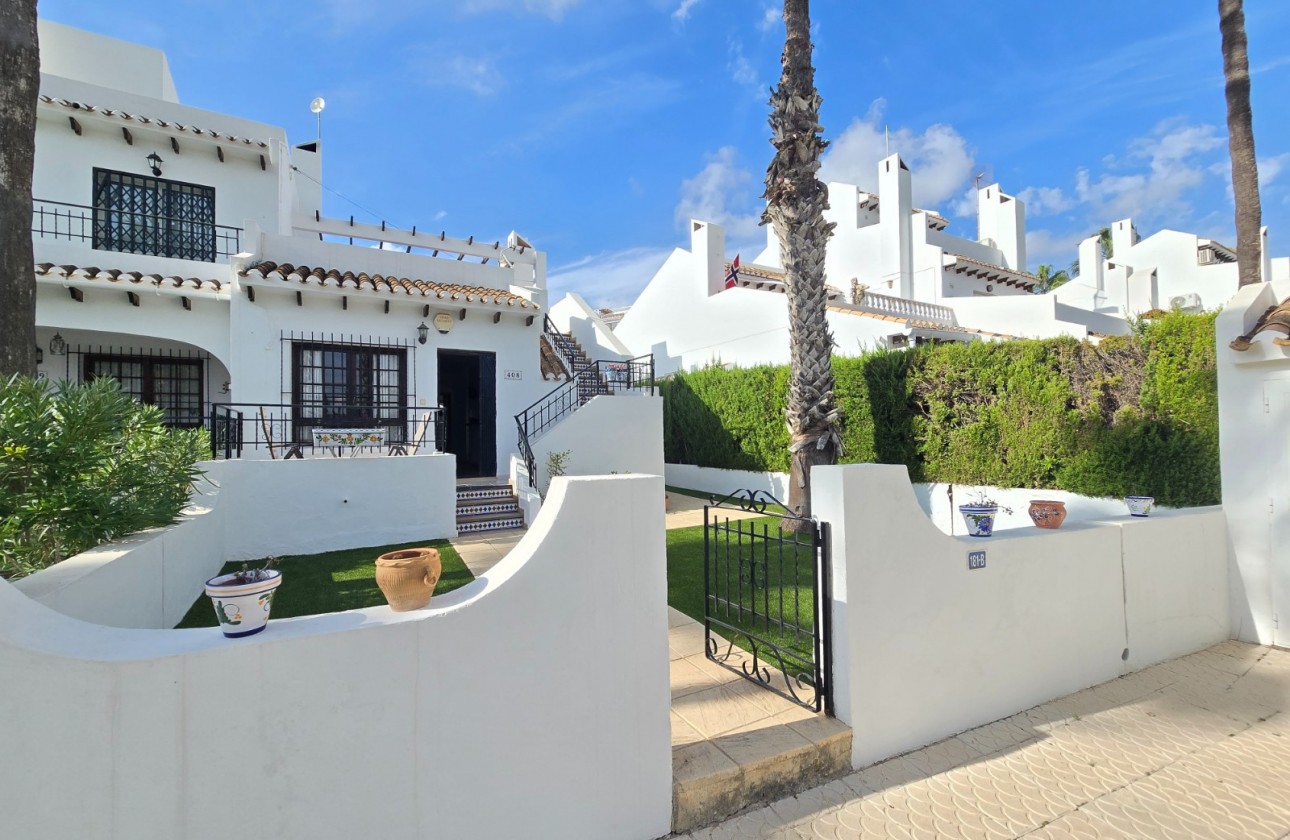 Reventa - Townhouse * - Villamartin * - Los Dolses *