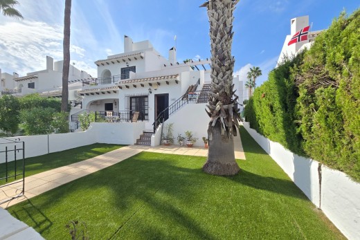 Reventa - Townhouse * - Villamartin * - Los Dolses *