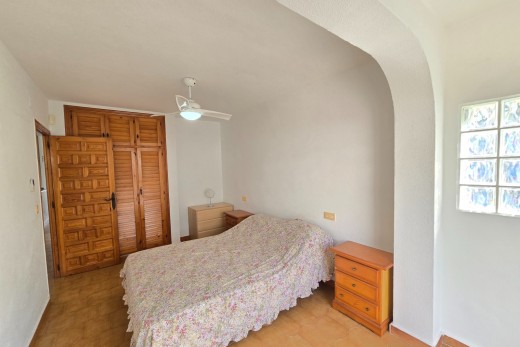 Reventa - Townhouse * - Villamartin * - Los Dolses *