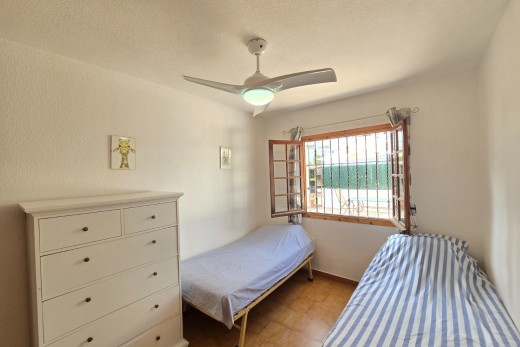 Reventa - Townhouse * - Villamartin * - Los Dolses *