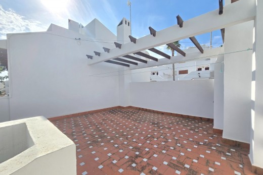 Reventa - Townhouse * - Villamartin * - Los Dolses *