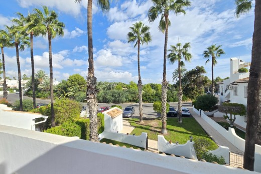Reventa - Townhouse * - Villamartin * - Los Dolses *