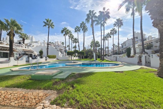 Reventa - Townhouse * - Villamartin * - Los Dolses *
