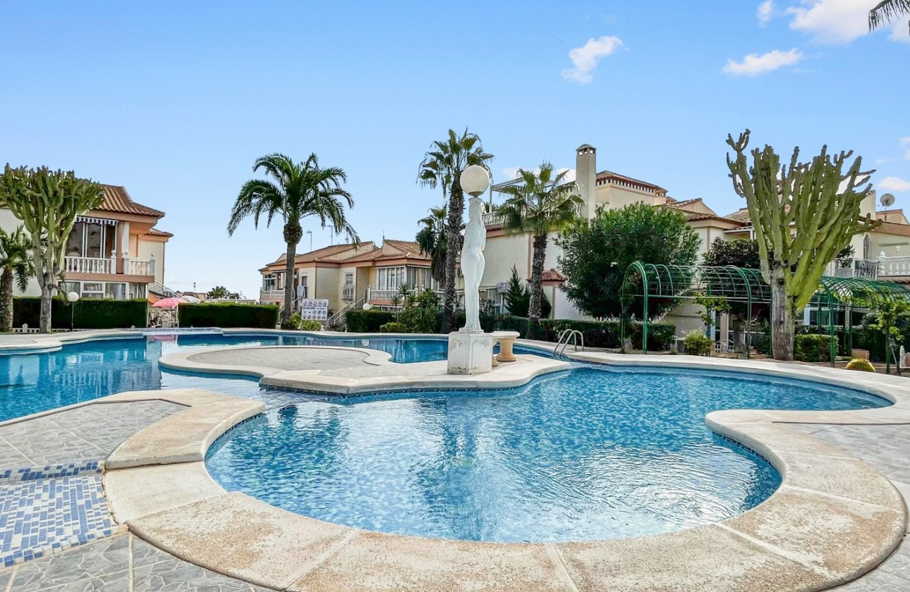 Resale - Apartment - Orihuela Costa - Los Altos *