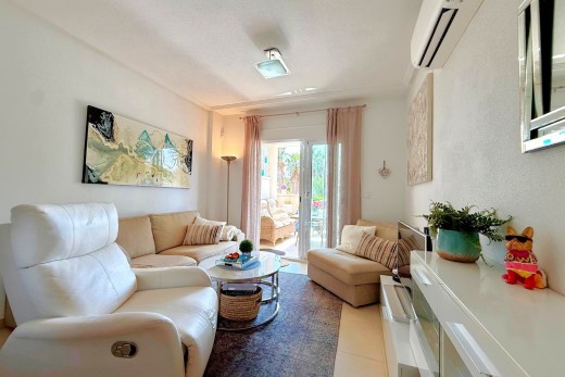 Resale - Apartament - Orihuela Costa - Villamartin