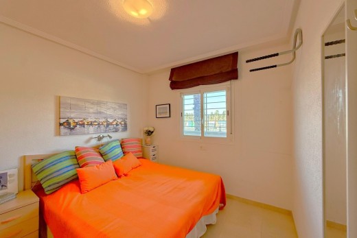 Resale - Apartament - Orihuela Costa - Villamartin