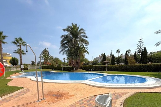 Resale - Apartament - Orihuela Costa - Villamartin