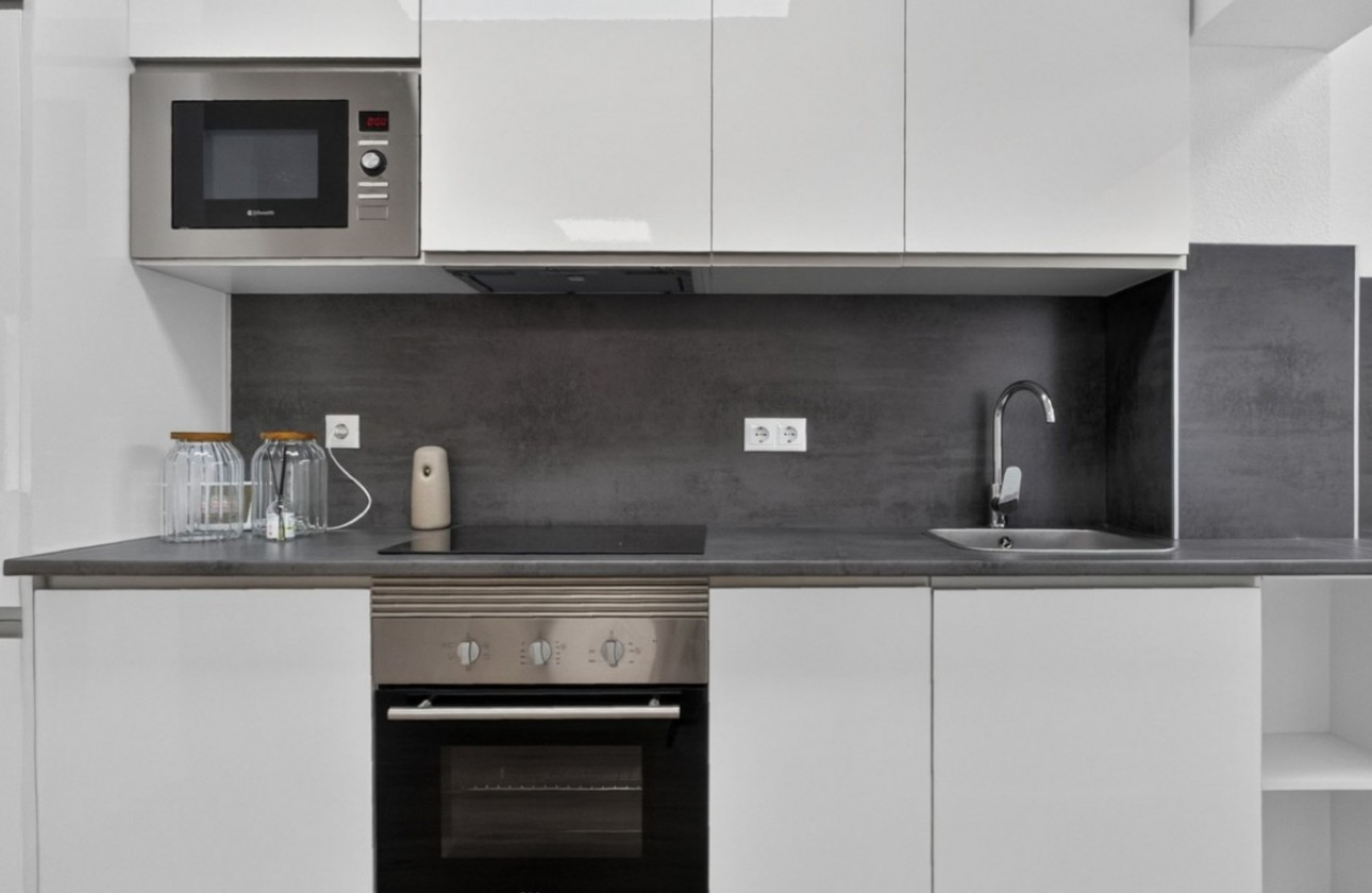 Resale - Apartment - Orihuela Costa - Villamartín