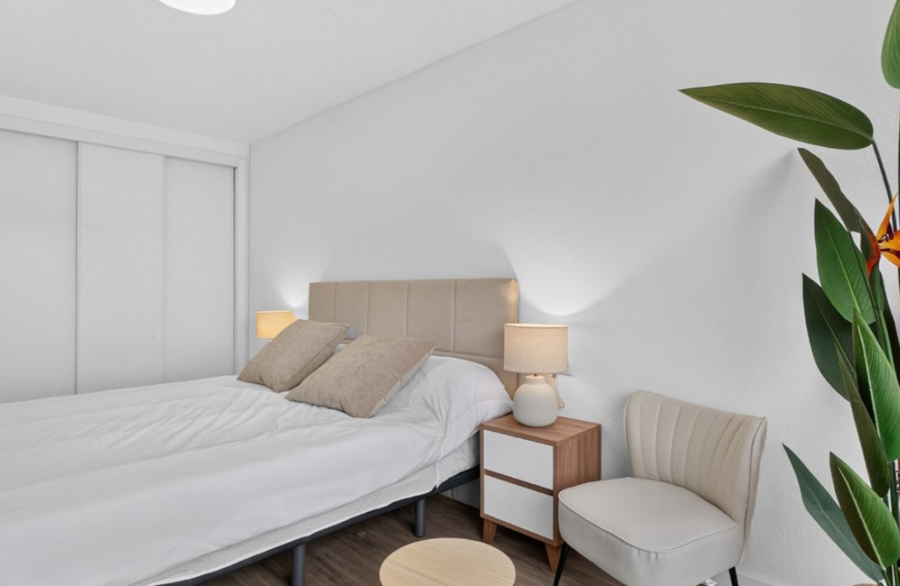 Resale - Apartment - Orihuela Costa - Villamartín