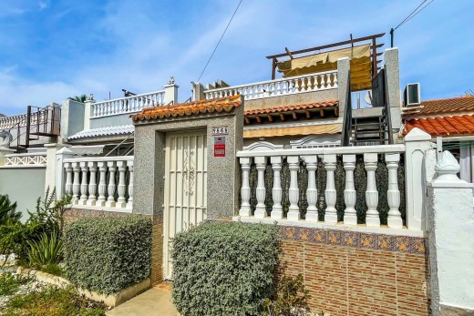Resale - Bungalow - Torrevieja - La Siesta - El Salado -  Torreta