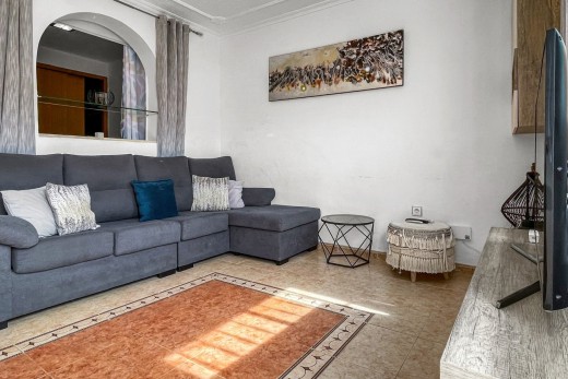 Resale - Bungalow - Torrevieja - La Siesta - El Salado -  Torreta