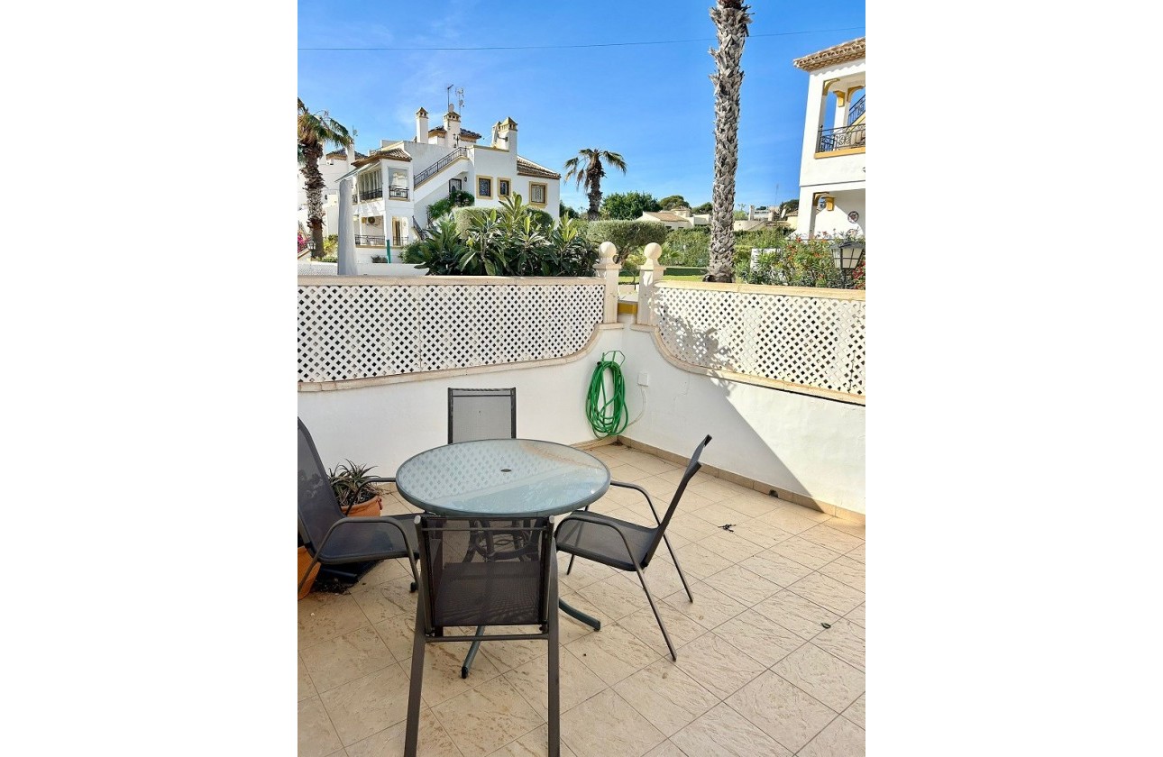 Reventa - Terraced house - Villamartin