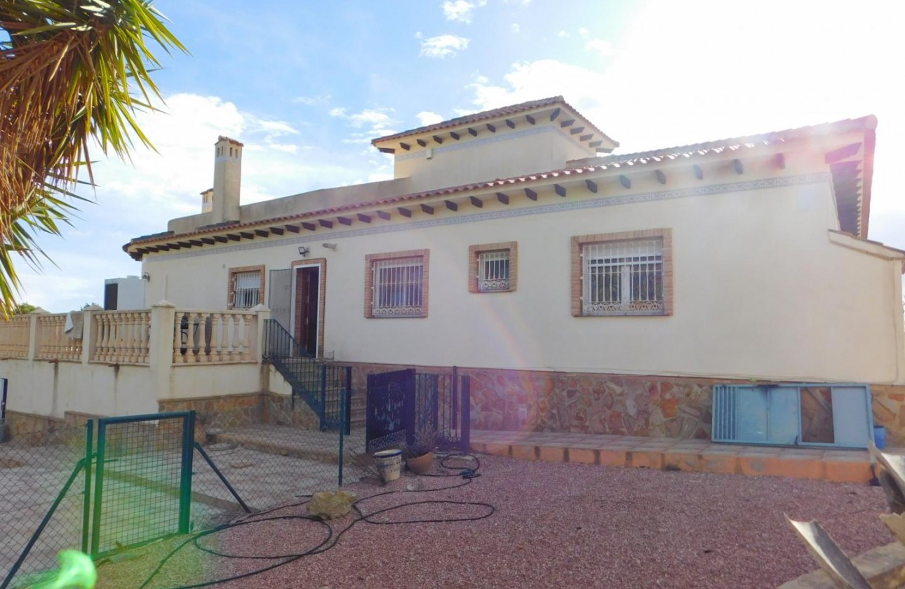 Återförsäljning - detached-villa - Torremendo