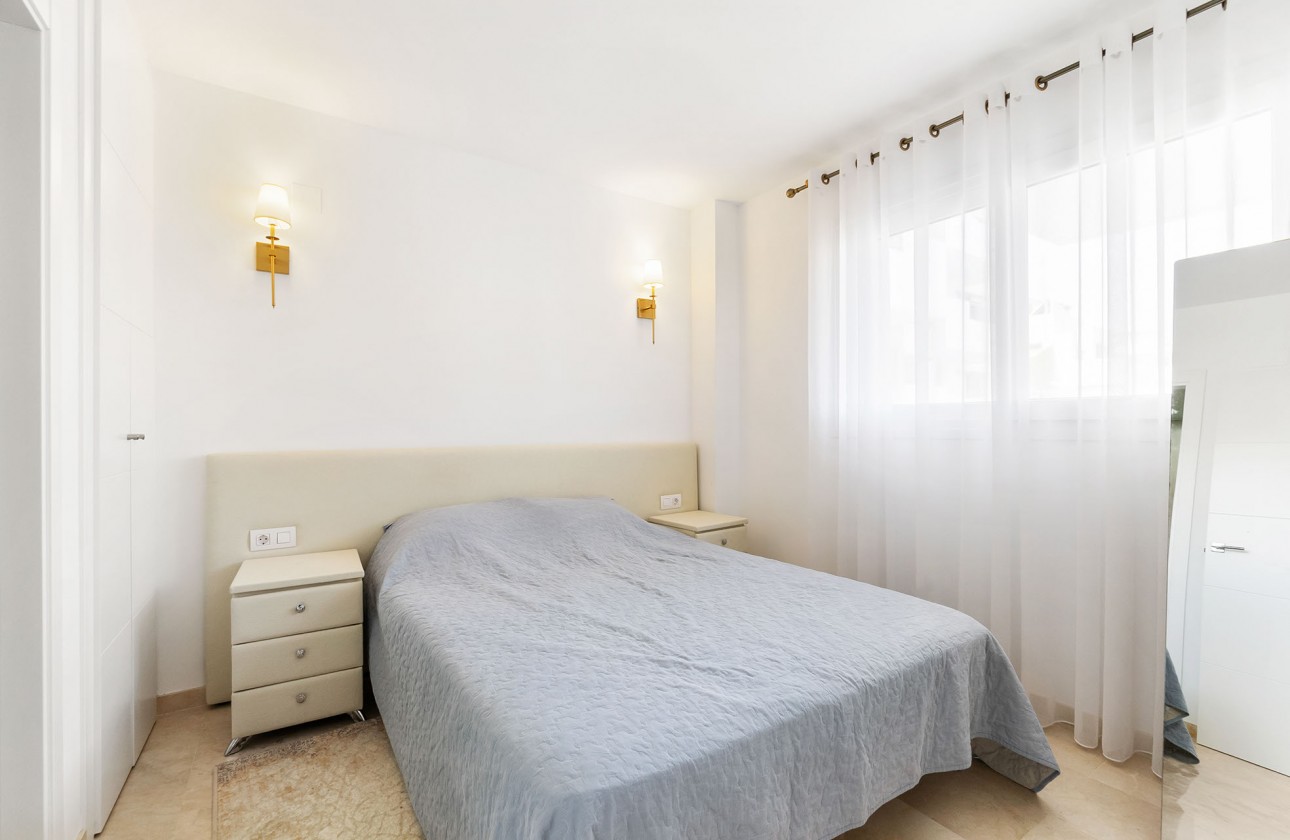 Resale - Apartment - Punta Prima - La Recoleta