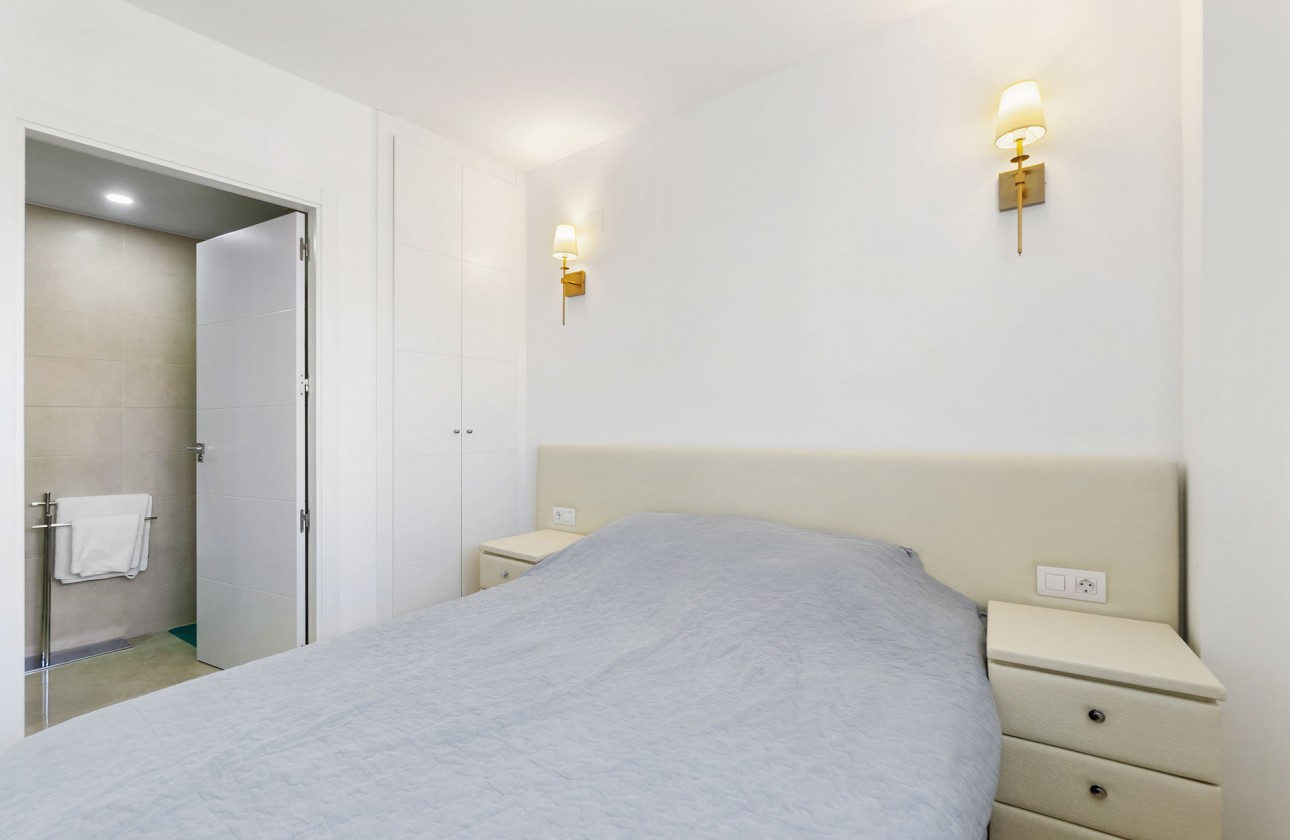 Resale - Apartment - Punta Prima - La Recoleta