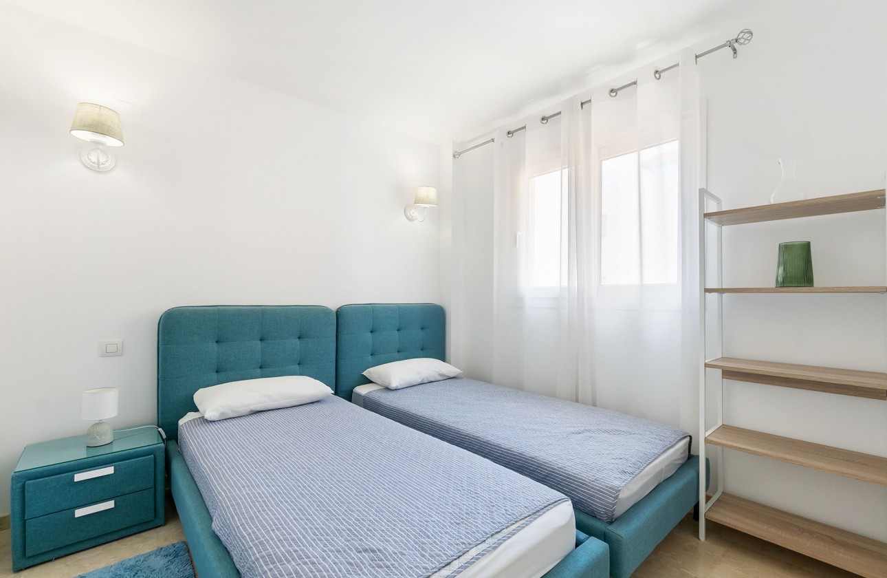 Resale - Apartment - Punta Prima - La Recoleta