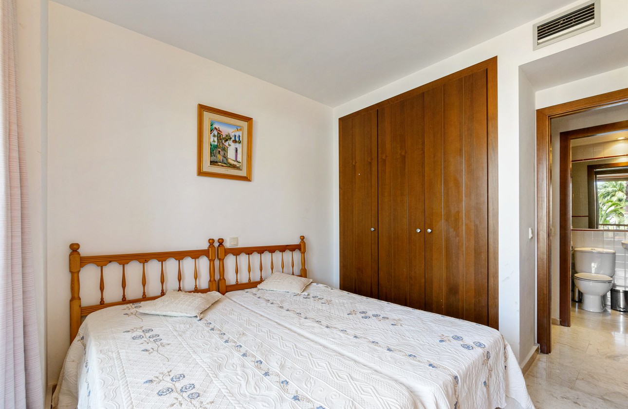 Resale - Apartment - Punta Prima - La Entrada