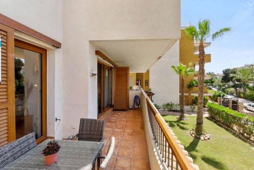 Resale - Apartment - Punta Prima - La Entrada