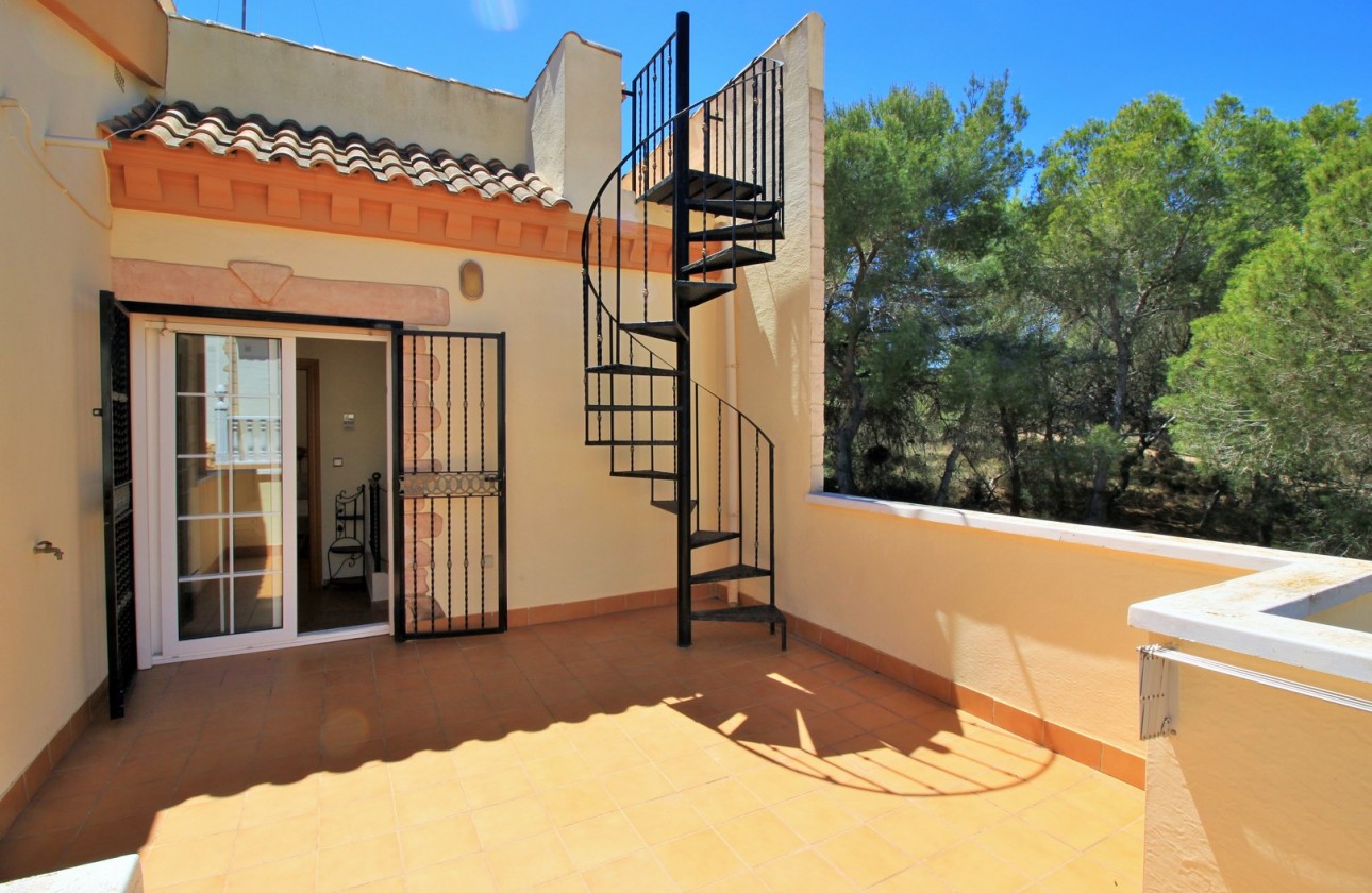 Resale - Villa - Villamartin - Los Dolses