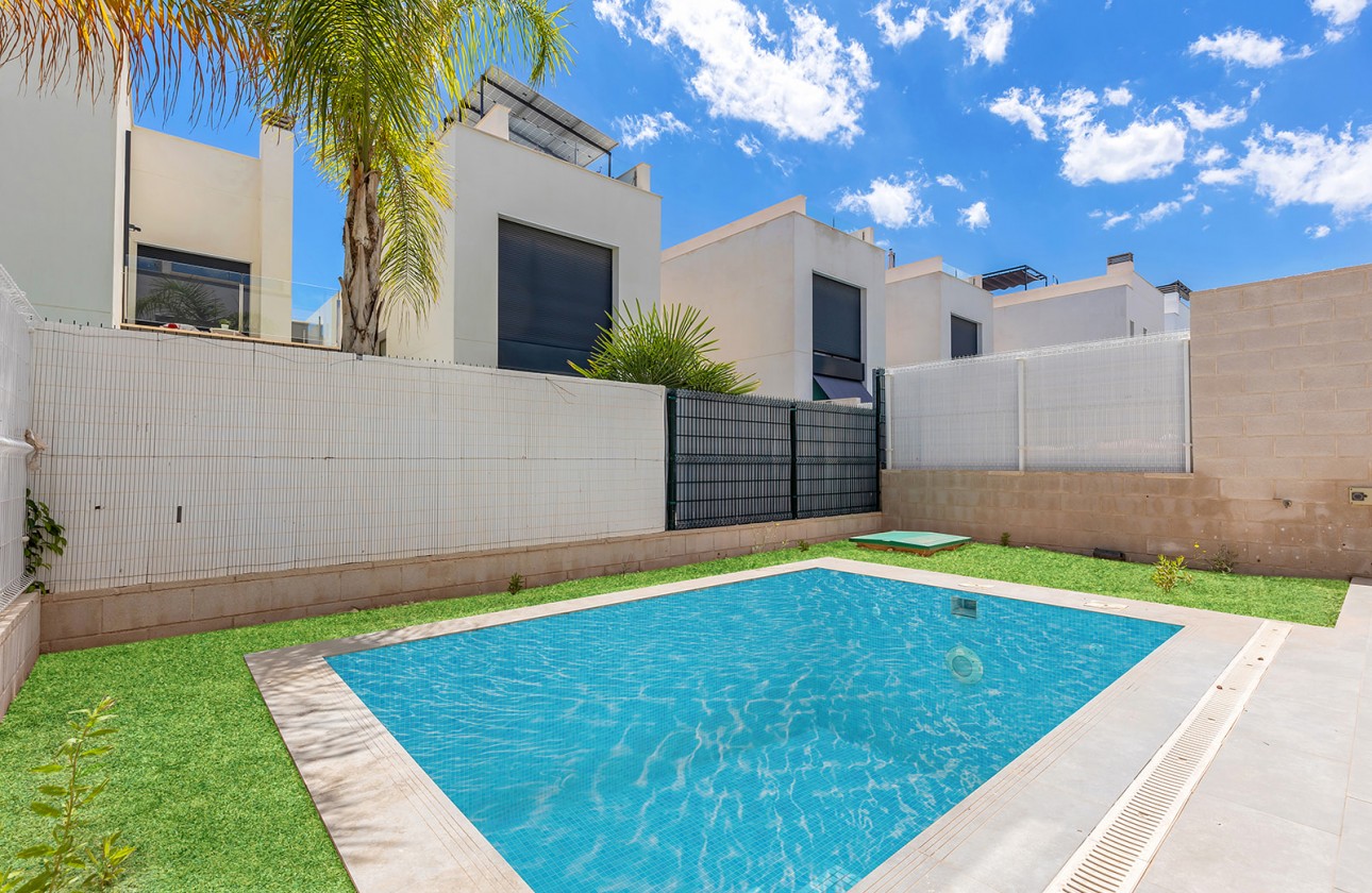 Resale - Villa - Orihuela Costa - Pau 26