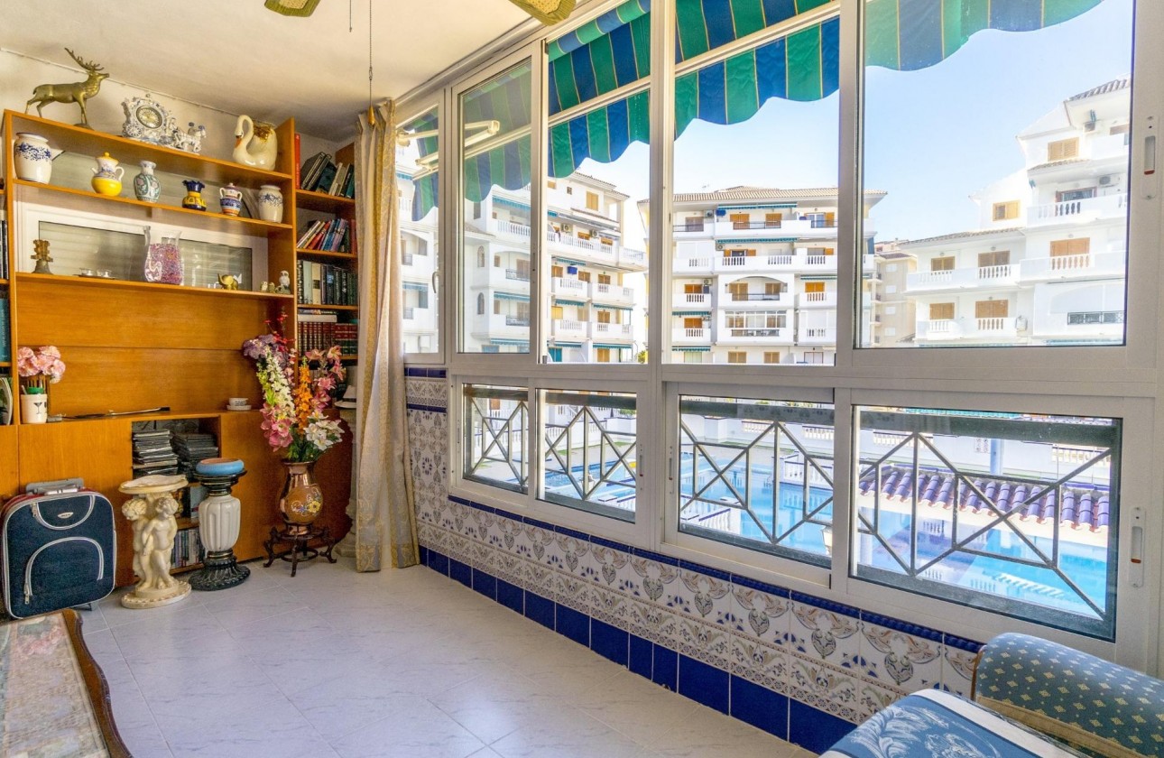 Resale - Apartment - Torrevieja - La Mata