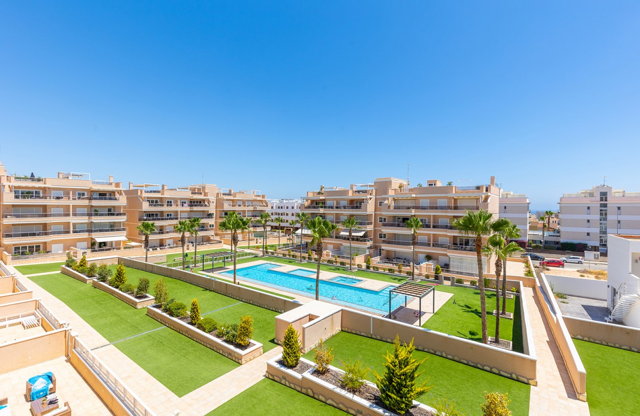 Resale - Apartment - Orihuela Costa - Villamartín-Las Filipinas