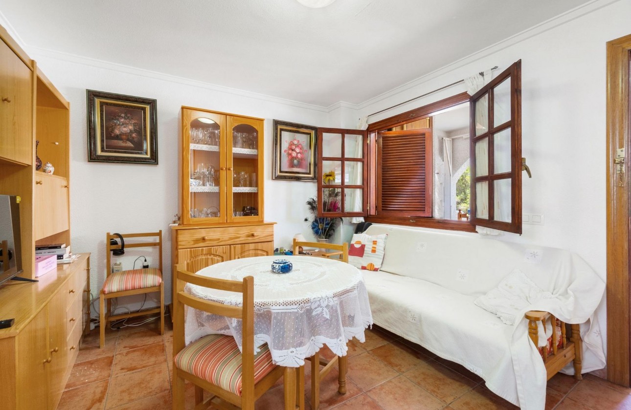 Resale - Bungalow - Pilar de la Horadada - Mil Palmeras