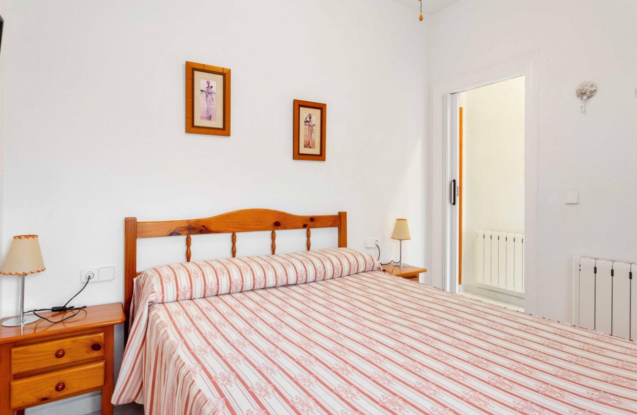 Resale - Apartment - Orihuela Costa - Las Filipinas