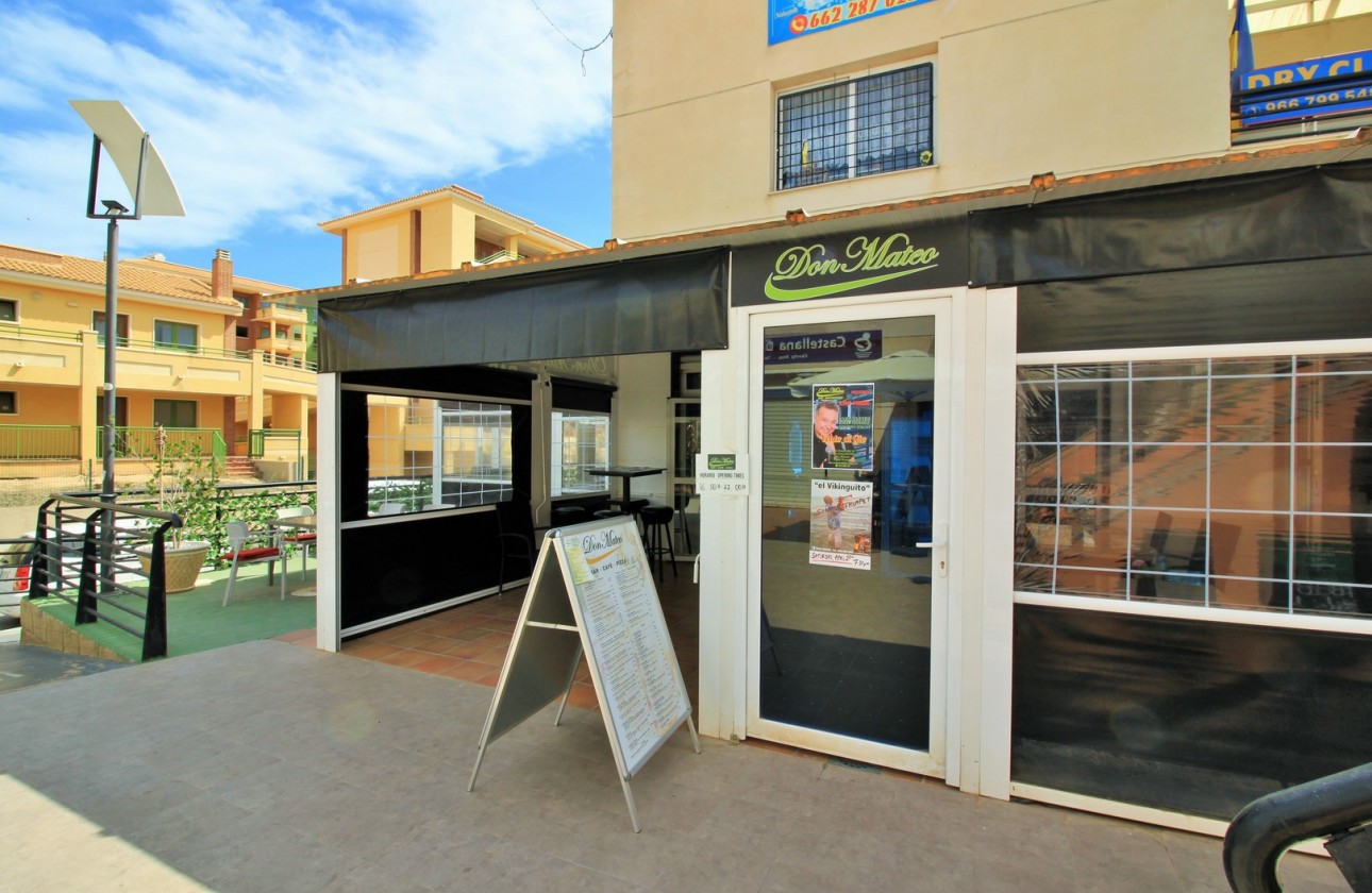 Resale - commercial - Los Balcones