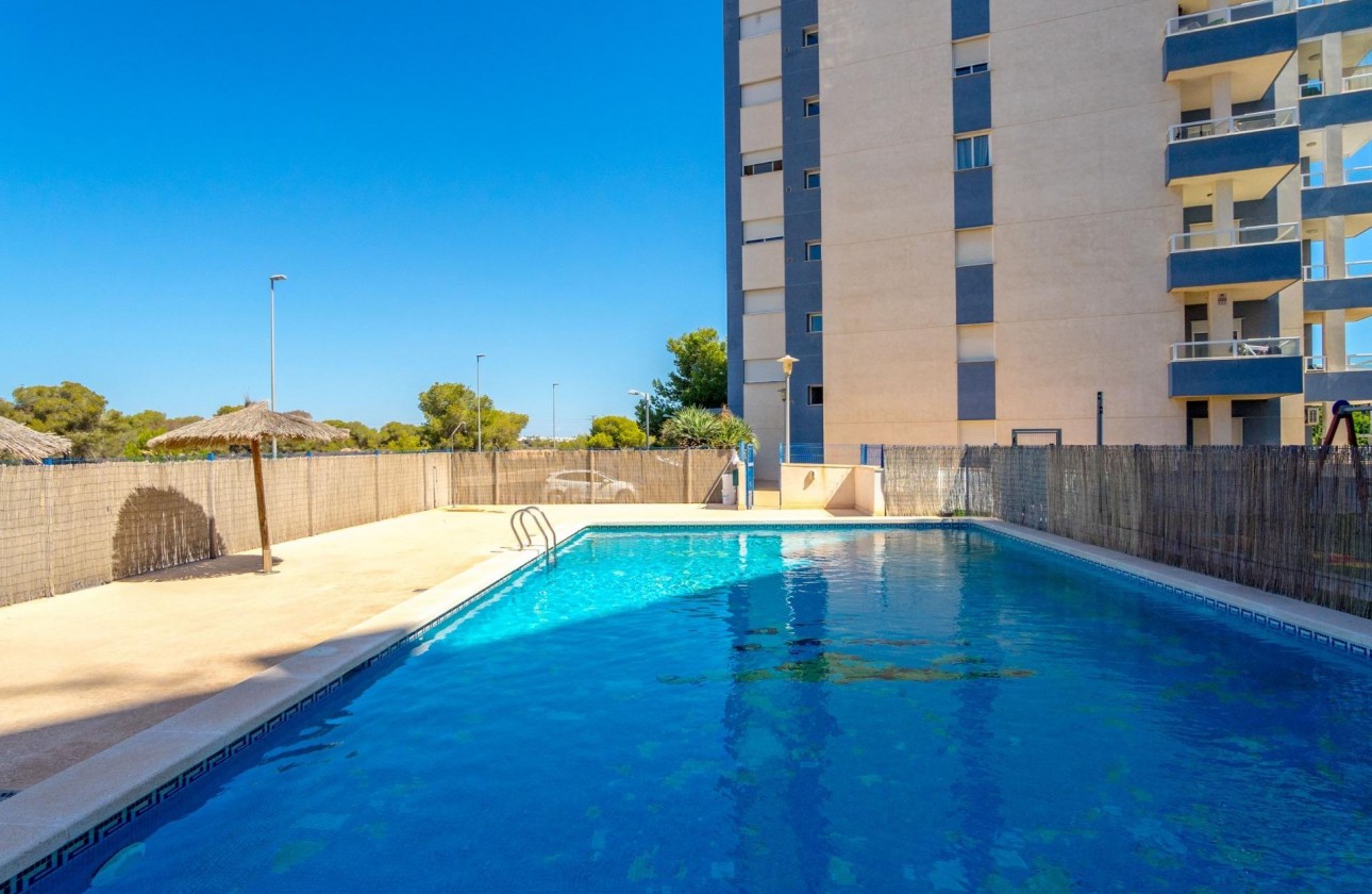 Reventa - Apartamento - Orihuela Costa - Altos de Campoamor