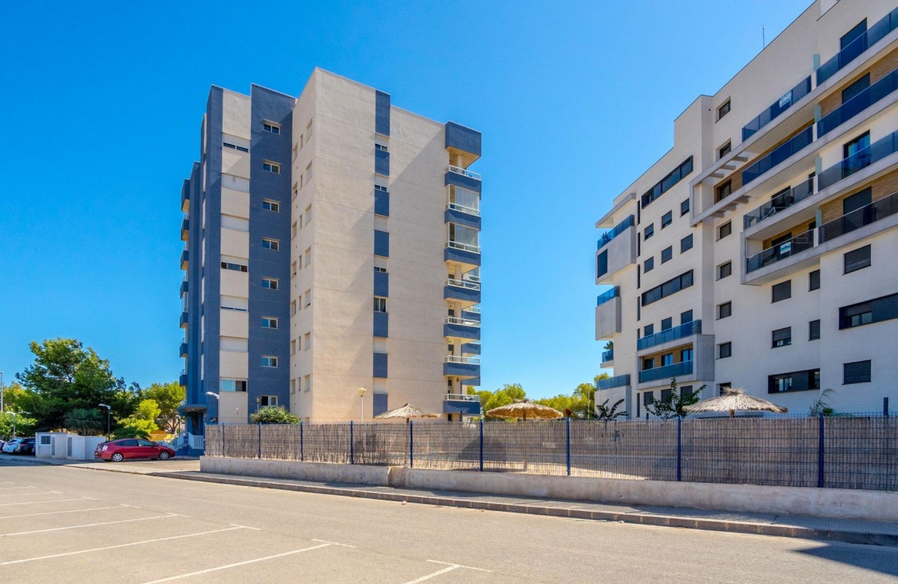 Resale - Apartment - Orihuela Costa - Altos de Campoamor