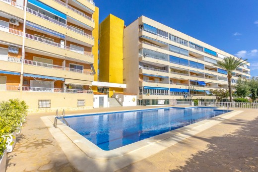 Resale - Apartment - Punta Prima - El Acequión