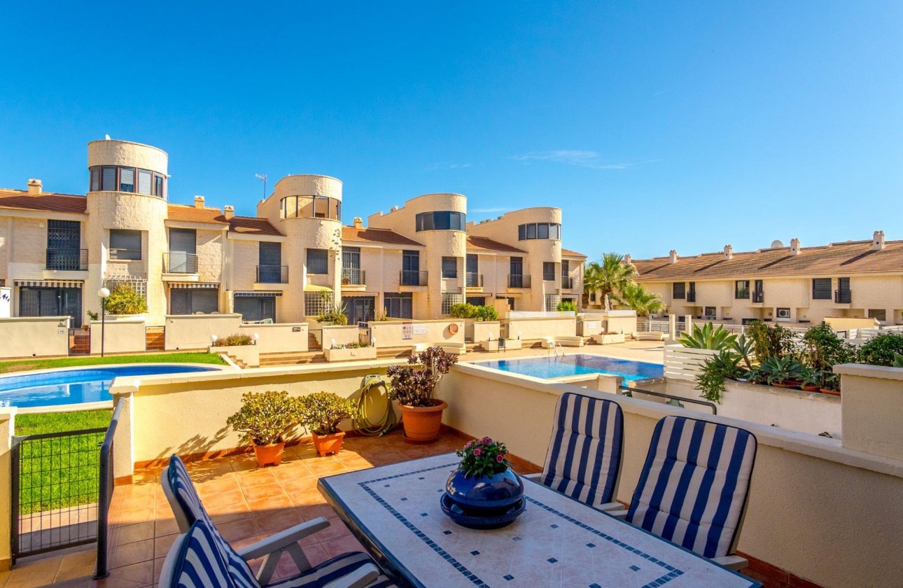 Återförsäljning - Terraced house - Orihuela Costa - Cabo Roig