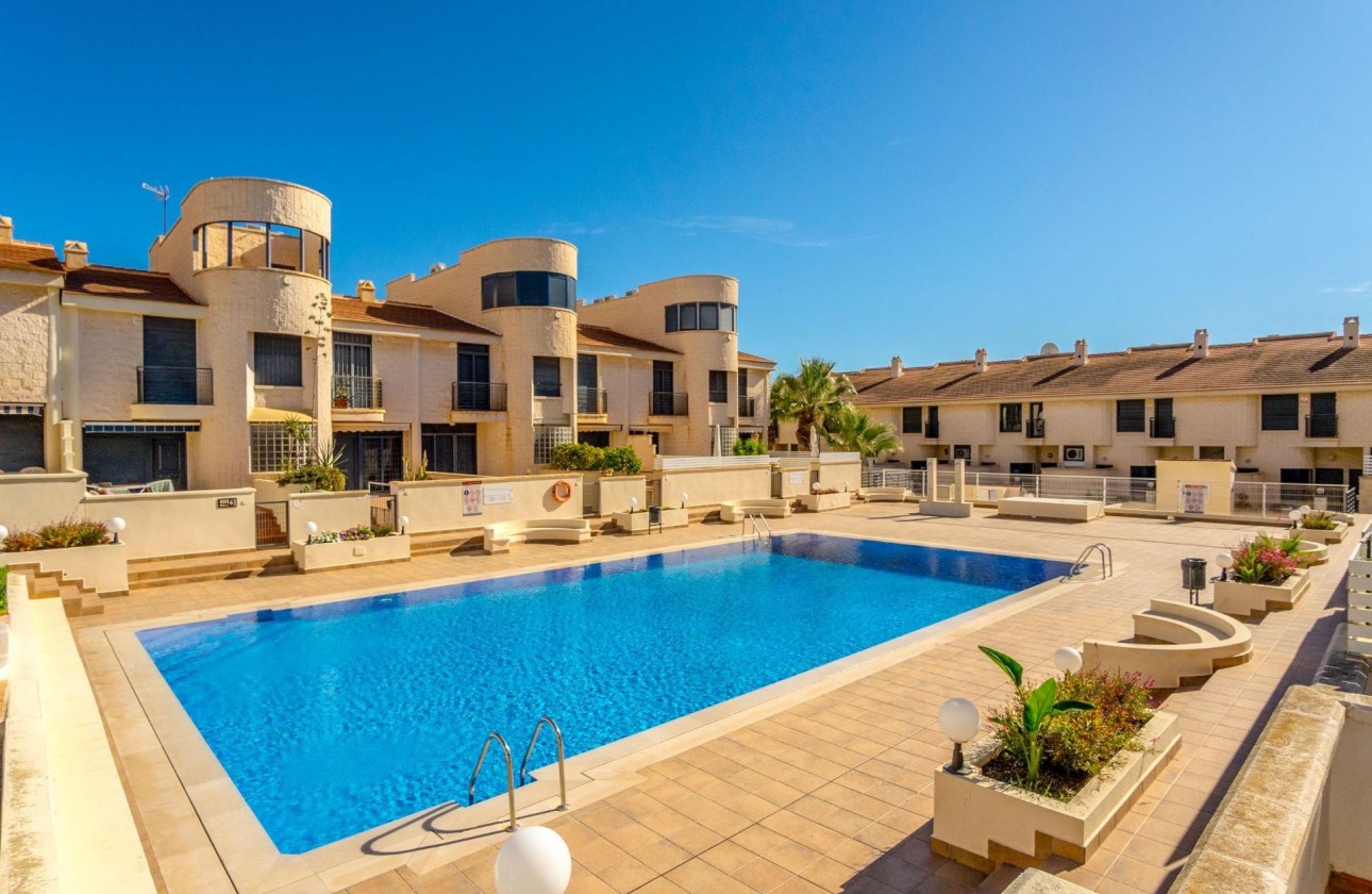 Återförsäljning - Terraced house - Orihuela Costa - Cabo Roig