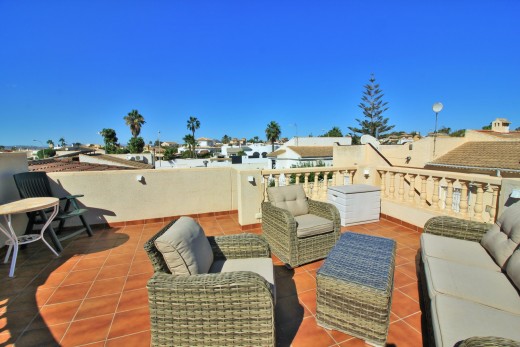 Resale - Villa - Torrevieja - La Siesta