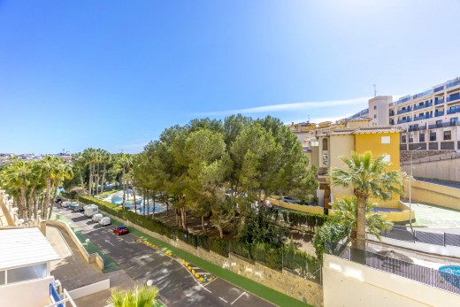 Resale - Apartment - Orihuela Costa - Campoamor