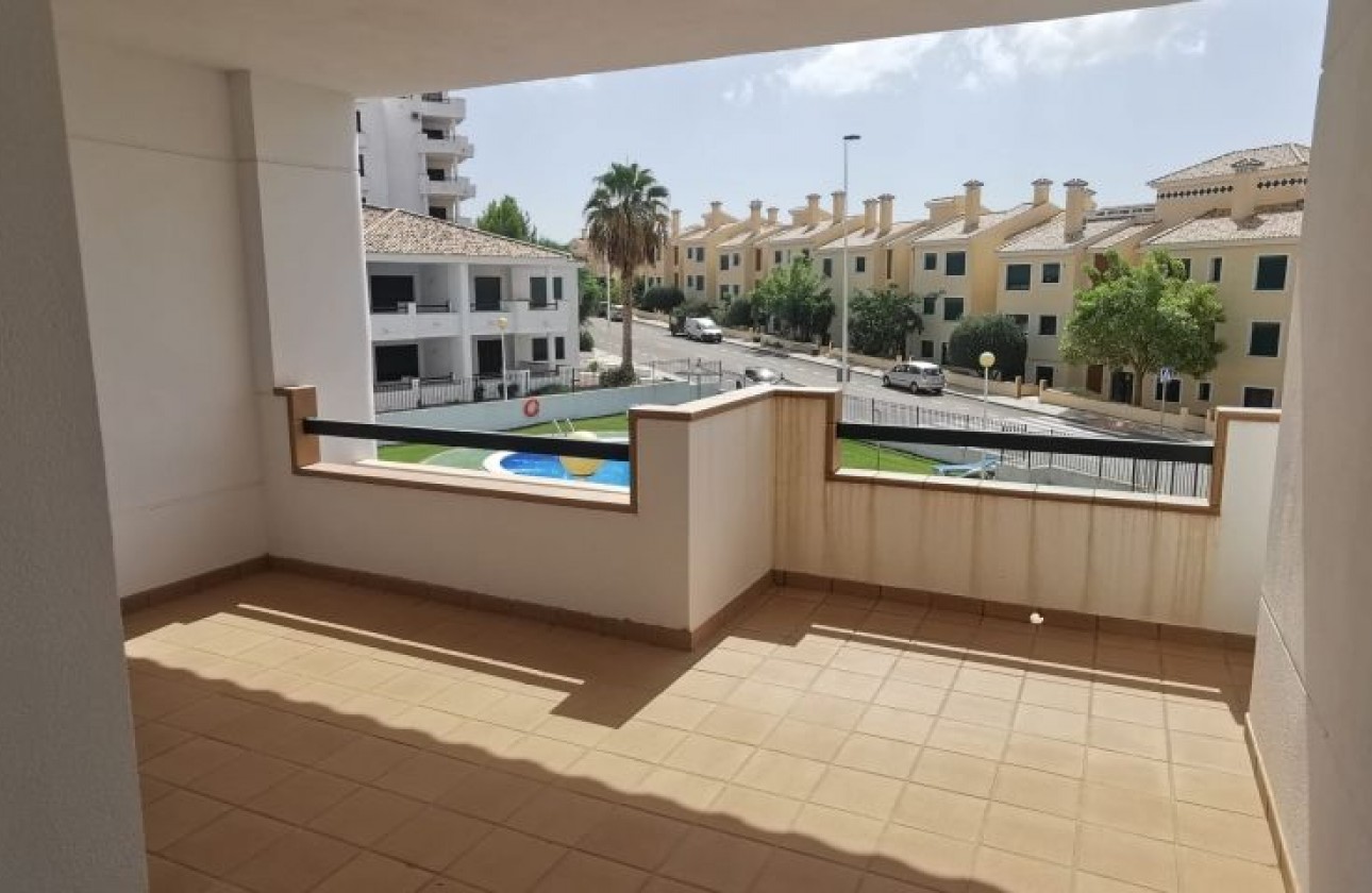 Resale - Apartment - Orihuela Costa