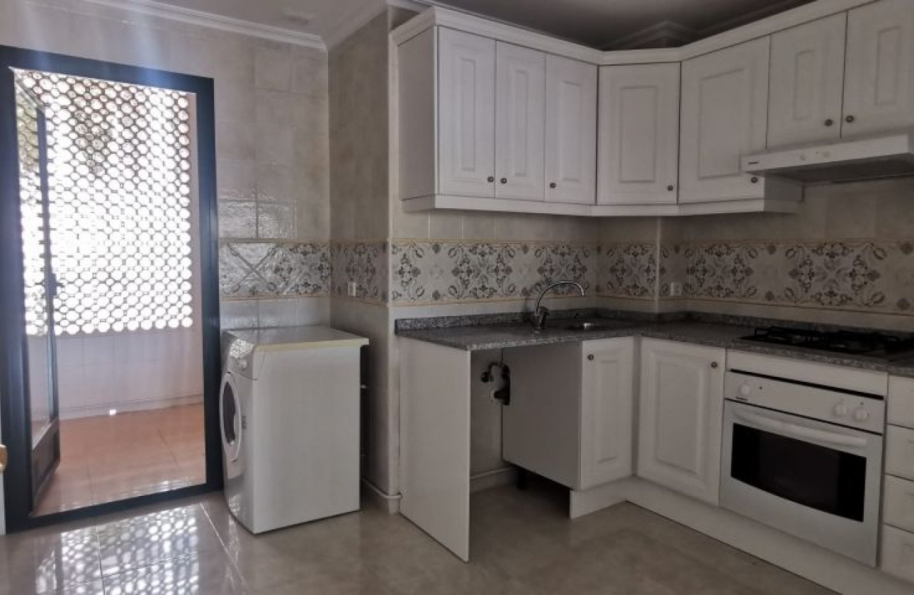 Resale - Apartment - Orihuela Costa