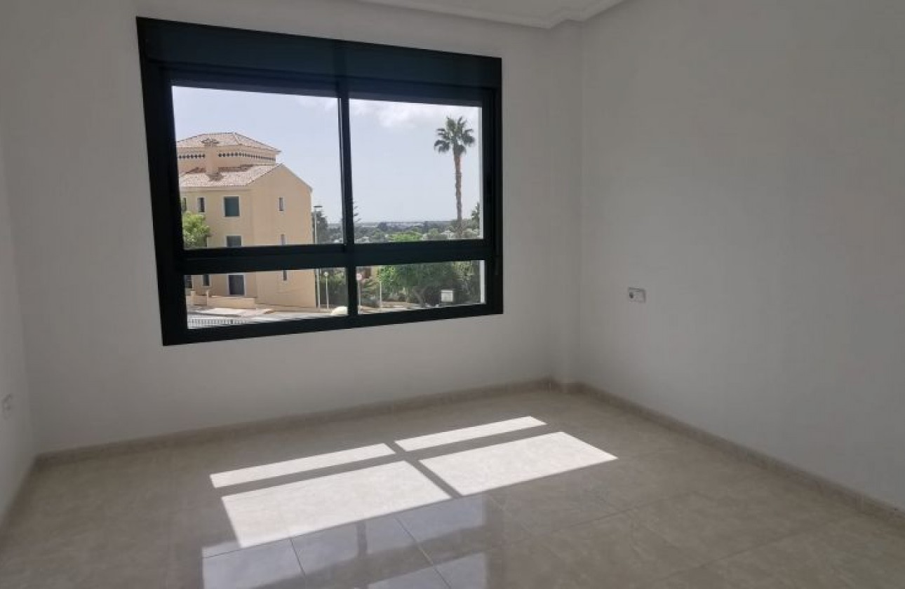 Resale - Apartment - Orihuela Costa