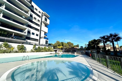 Resale - Apartment - Orihuela Costa - Altos de Campoamor