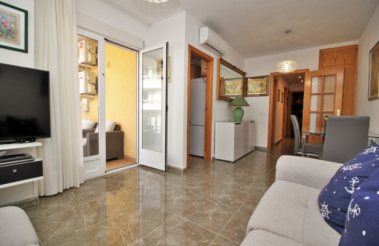 Resale - Apartment - Torrevieja