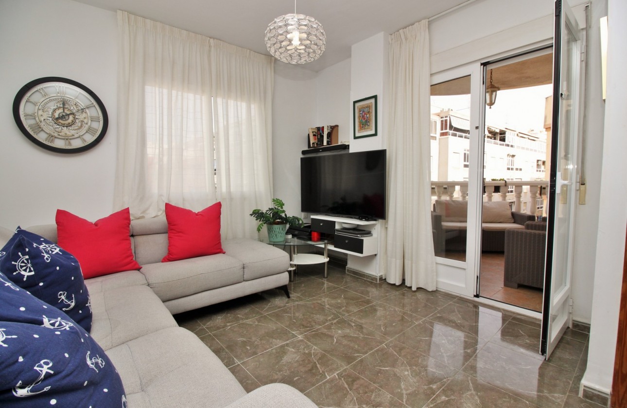 Resale - Apartment - Torrevieja