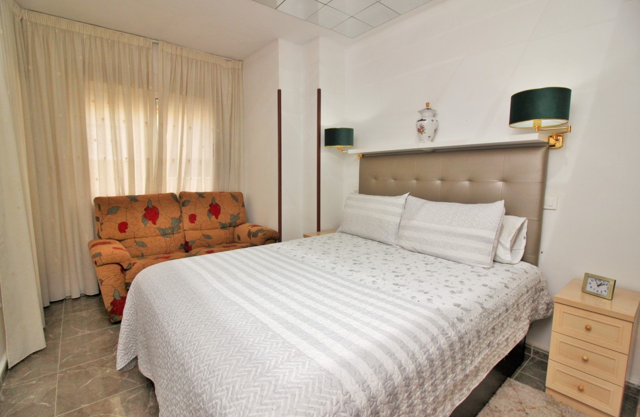 Resale - Apartment - Torrevieja