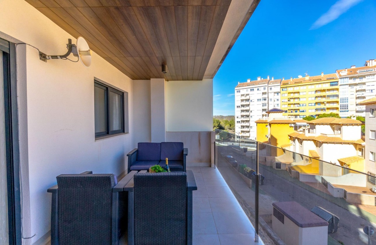 Reventa - Apartamento - Orihuela Costa - Altos de Campoamor