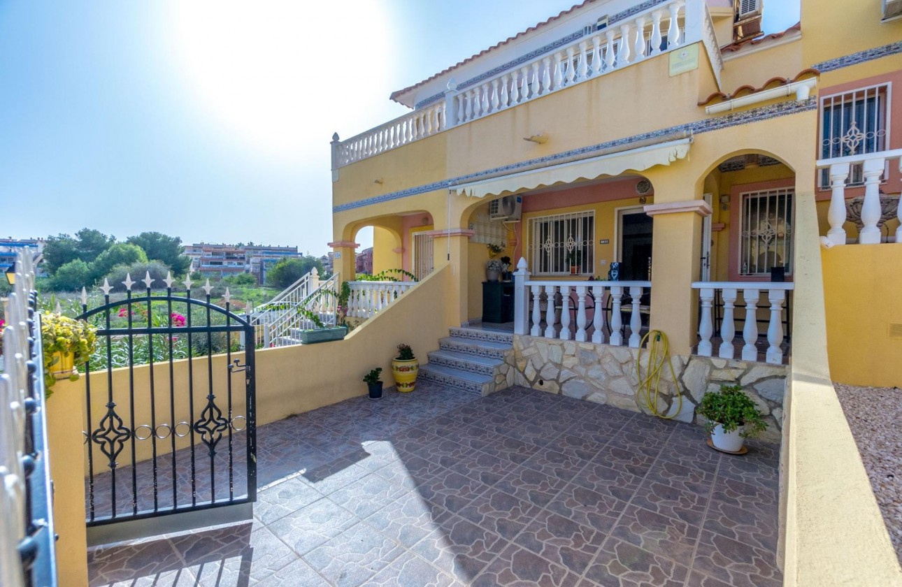 Reventa - Terraced house - Orihuela Costa - Las Filipinas