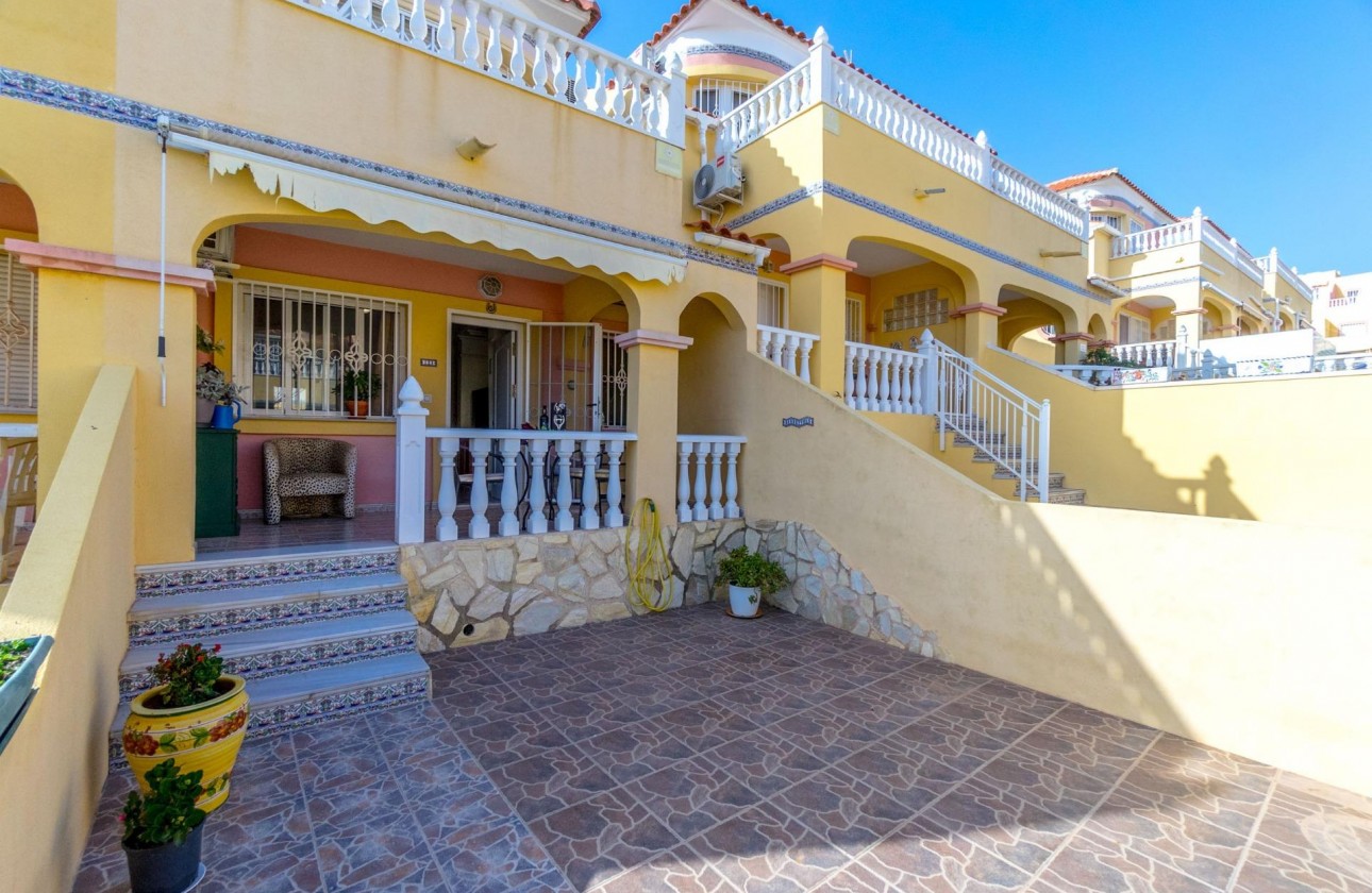 Reventa - Terraced house - Orihuela Costa - Las Filipinas